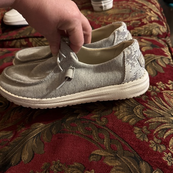 Hey Dude Wendy Women Size 7 Gray Canvas Comfort Shoes - Picture 4 of 6